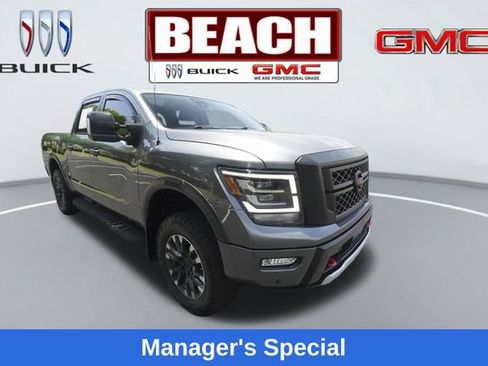 Used 2021 Nissan Titan PRO-4X w/ Pro-4x Convenience Package AWD/4WD image 1