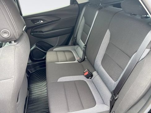 Used 2023 Chevrolet TrailBlazer LT w/ Convenience Package FWD image 22