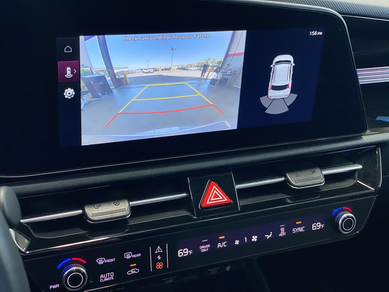 Certified 2024 Kia Niro Wind FWD image 25