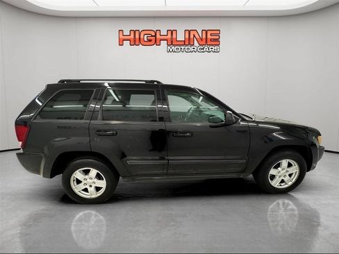 Used 2007 Jeep Grand Cherokee Laredo RWD image 4