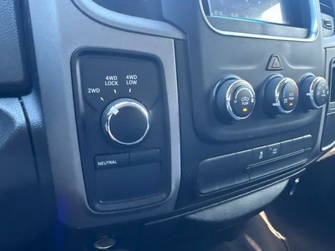 Used 2014 RAM 1500 Express AWD/4WD image 22