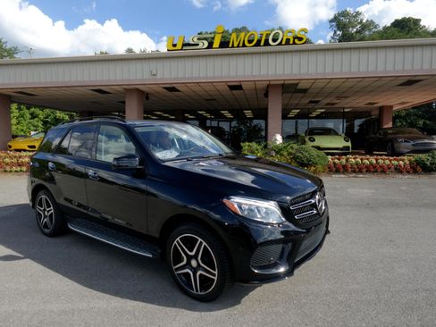 Used 2017 Mercedes-Benz GLE 400 4MATIC image 26