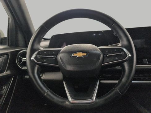 Used 2026 Chevrolet Equinox LT w/ Convenience Package II AWD/4WD image 5