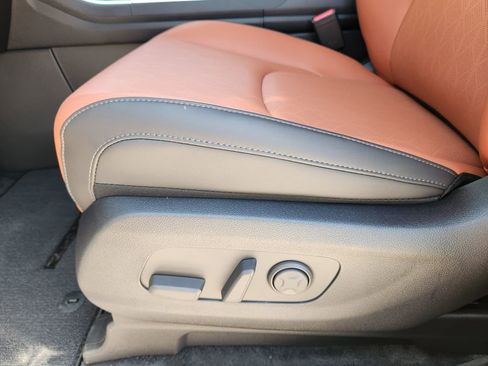 New 2026 Kia Carnival SX FWD image 17