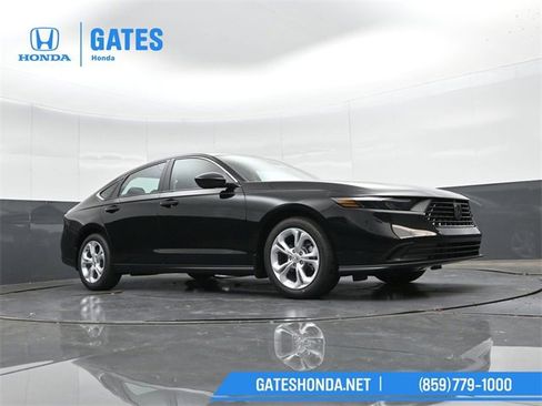 New 2025 Honda Accord LX image 32