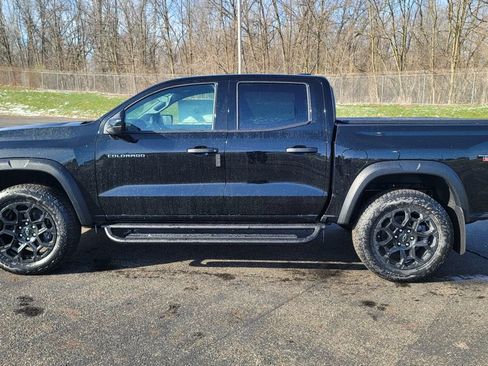 New 2026 Chevrolet Colorado Trail Boss AWD/4WD image 7