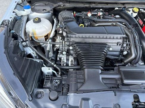Used 2024 Lincoln Corsair Reserve FWD image 32