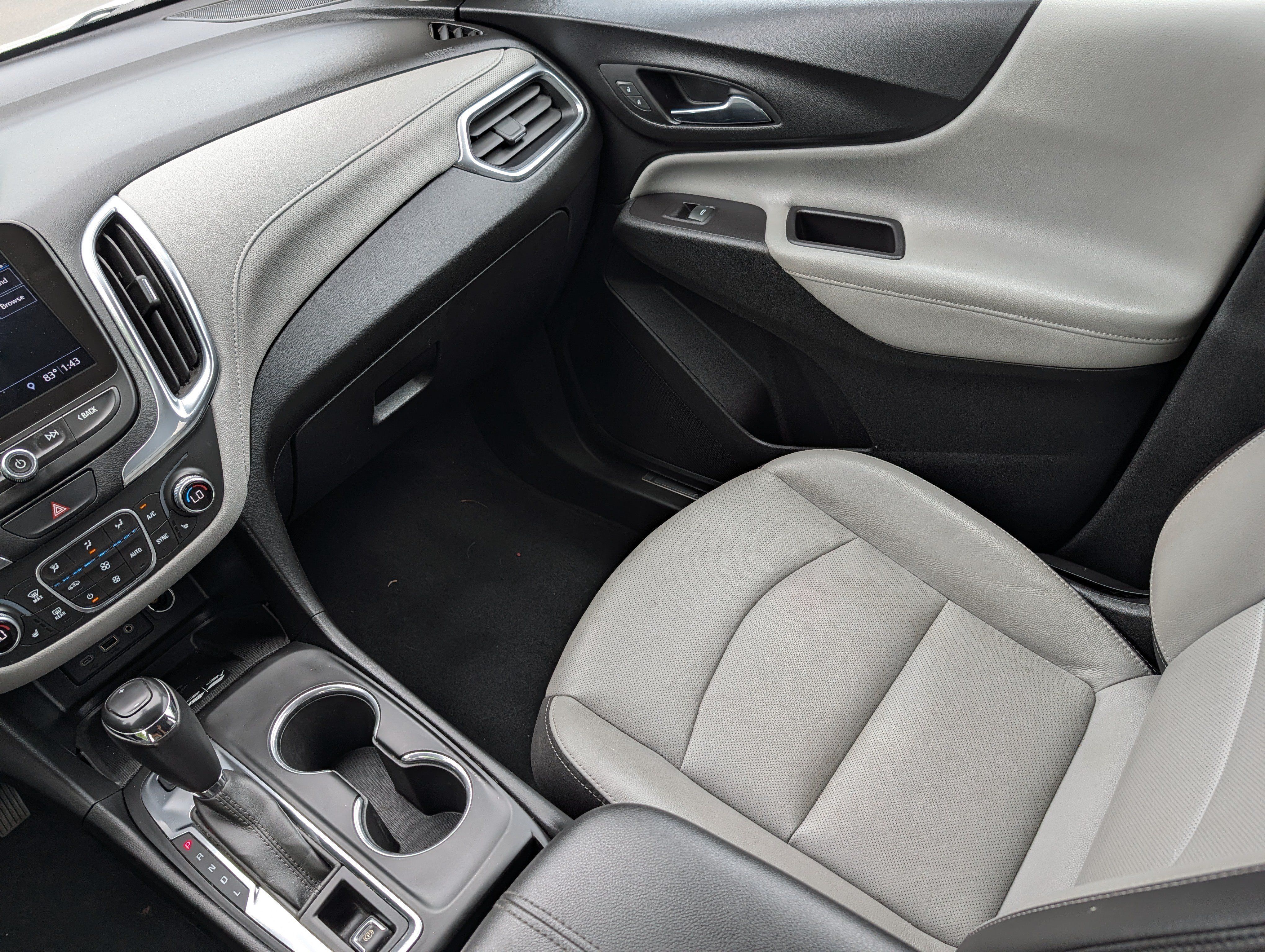 Used 2019 Chevrolet Equinox Premier AWD/4WD image 11