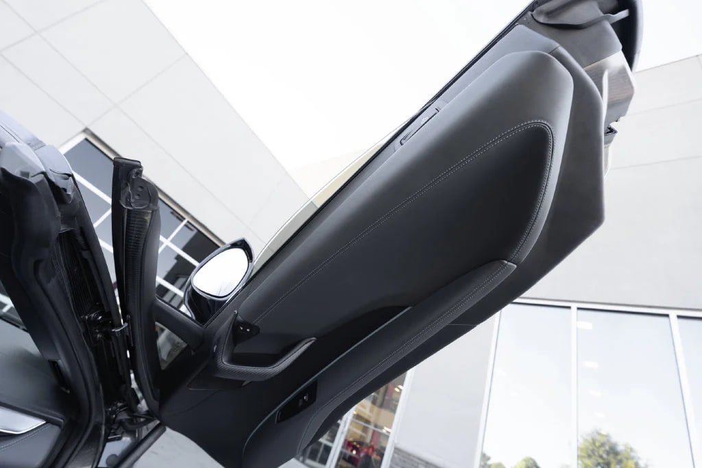 Used 2019 BMW i8 Roadster AWD/4WD image 44