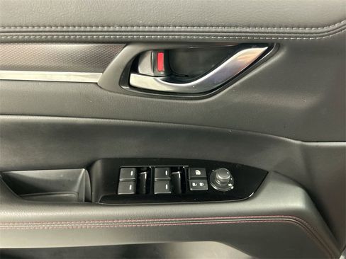 Certified 2023 MAZDA CX-5 Carbon Edition image 11