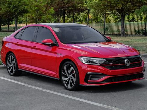 Used 2019 Volkswagen Jetta GLI Autobahn FWD image 11