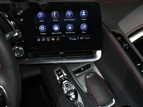 Used 2022 Chevrolet Corvette Stingray Convertible w/ Z51 Performance Package RWD image 36