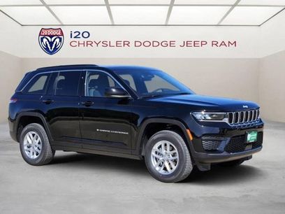New 2025 Jeep Grand Cherokee Laredo X w/ Luxury Tech Group I