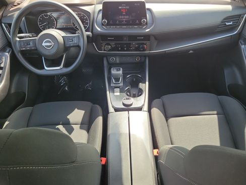 Used 2023 Nissan Rogue S AWD/4WD image 19