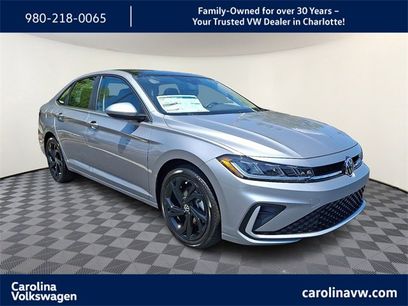 New 2025 Volkswagen Jetta SE