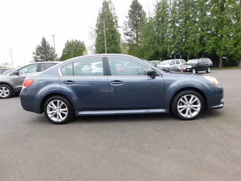 Used 2014 Subaru Legacy 2.5i w/ Alloy Wheel Package AWD/4WD image 20