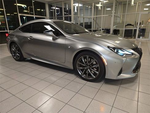 Used 2019 Lexus RC 300 image 2