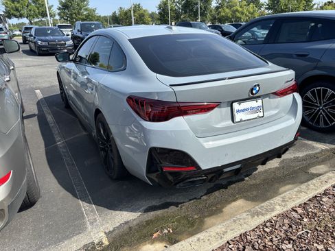 Used 2026 BMW M440i w/ Premium Package RWD image 8