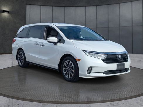 Used 2024 Honda Odyssey EX-L image 8
