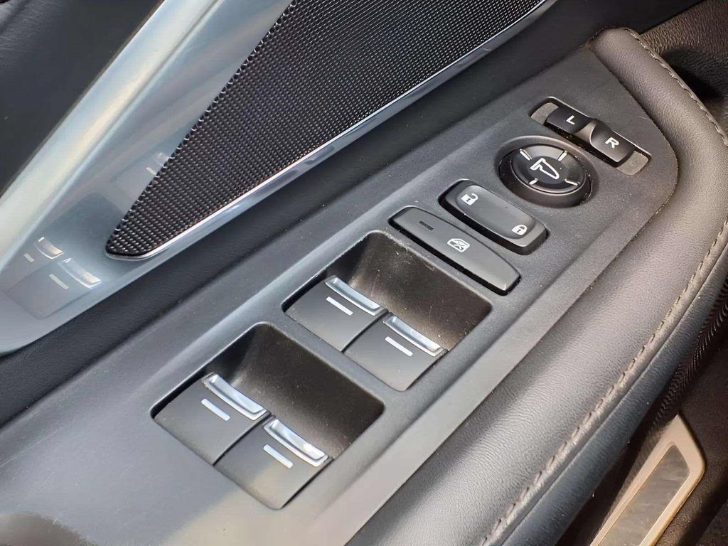 Used 2020 Acura RDX FWD image 18