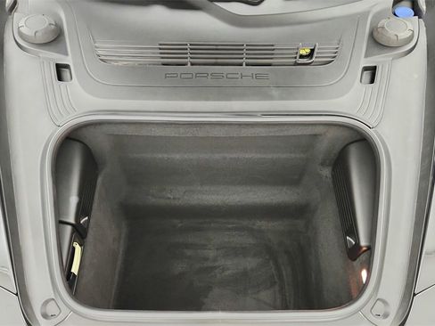 Used 2017 Porsche 911 Carrera S image 39