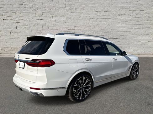 Used 2021 BMW X7 xDrive40i w/ Premium Package image 5