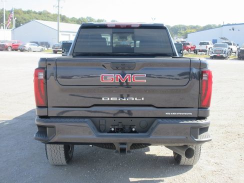 New 2026 GMC Sierra 2500 Denali w/ Denali Reserve Package image 6