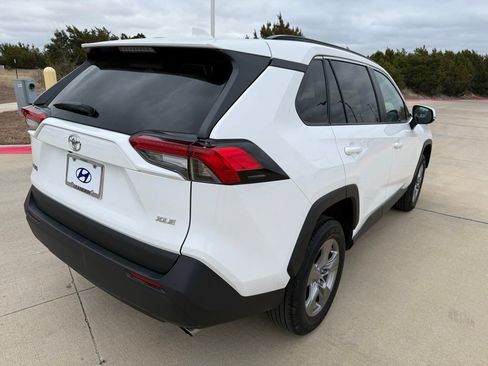 Used 2024 Toyota RAV4 XLE image 5