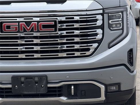 Used 2024 GMC Sierra 1500 Denali image 8