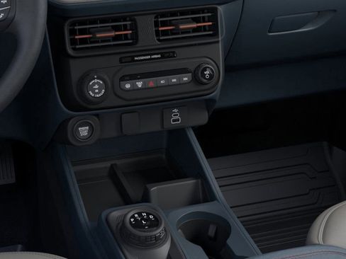 New 2026 Ford Maverick Lariat image 15