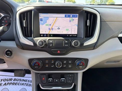 Used 2021 GMC Terrain SLT w/ Infotainment Package II AWD/4WD image 19