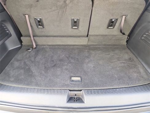 Used 2024 Chevrolet Traverse LS image 25