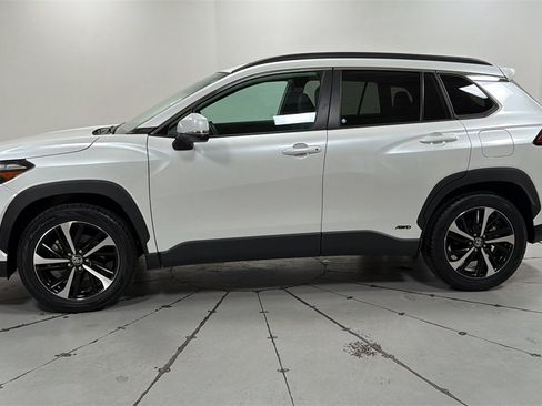 Certified 2024 Toyota Corolla Cross XSE w/ Convenience Package image 8