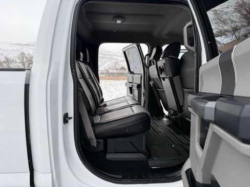 Used 2018 Ford F250 XLT image 19