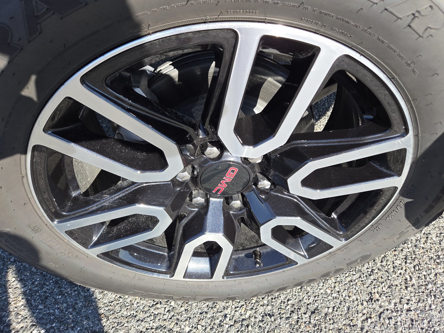 New 2026 GMC Sierra 1500 AT4 AWD/4WD image 15