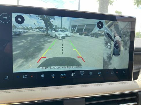 New 2025 Lincoln Corsair Reserve w/ Jet Appearance Package image 23