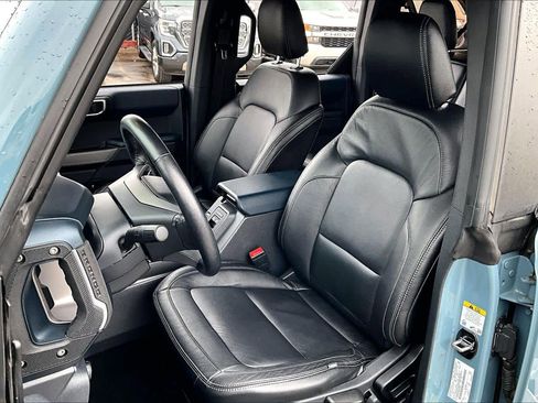 Used 2022 Ford Bronco Outer Banks w/ Sasquatch Package image 7