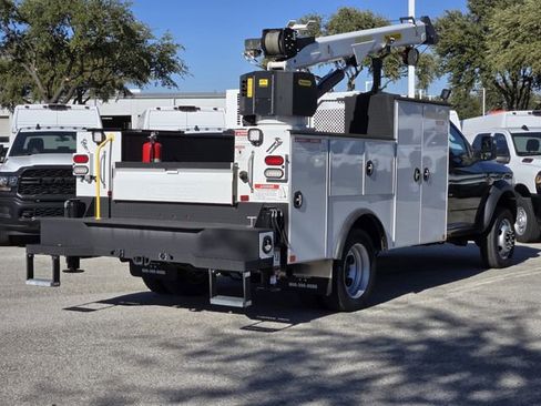 New 2023 RAM 5500 Tradesman image 4