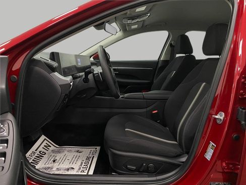 Certified 2024 Hyundai Sonata SEL image 28