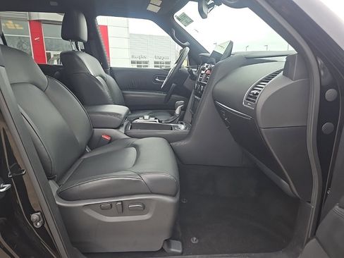 Used 2024 Nissan Armada SL w/ Midnight Edition Package image 29