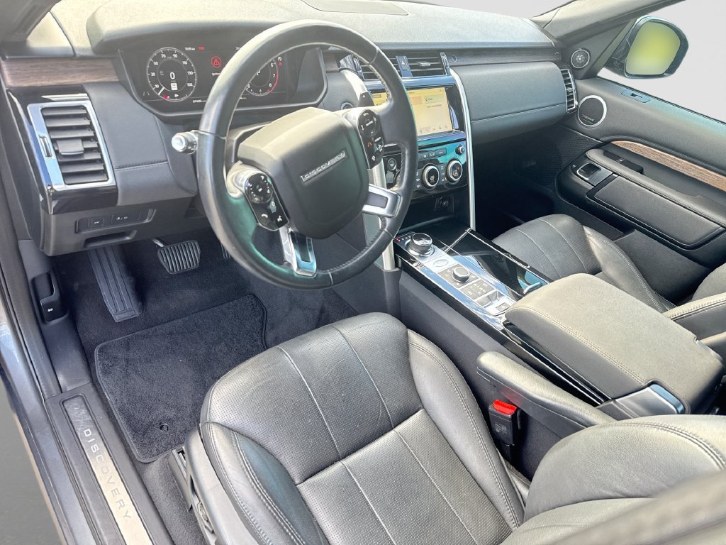 Used 2019 Land Rover Discovery HSE AWD/4WD image 14