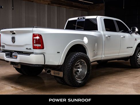 Used 2022 RAM 3500 Limited image 9