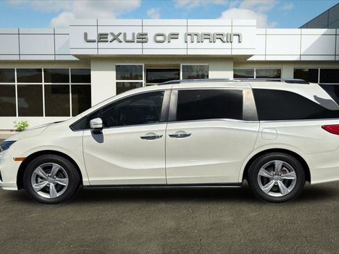 Used 2018 Honda Odyssey EX-L image 2
