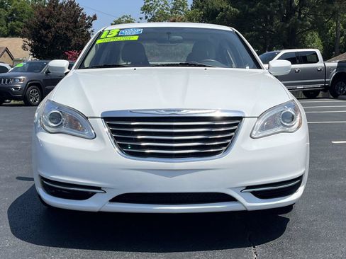 Used 2013 Chrysler 200 LX FWD image 17