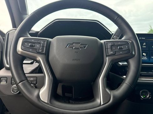 Used 2023 Chevrolet Silverado 1500 LT Trail Boss AWD/4WD image 8