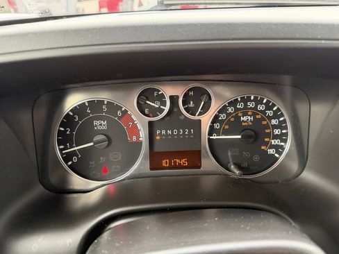 Used 2008 HUMMER H3 Luxury image 13