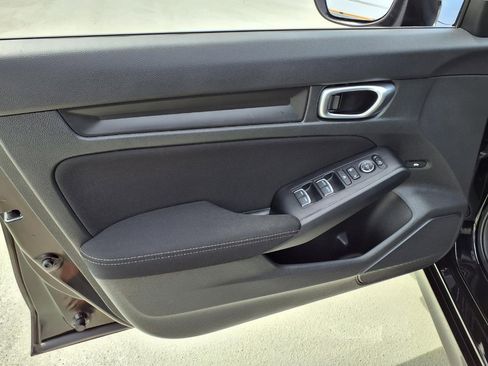 Used 2023 Honda Civic Sport image 13