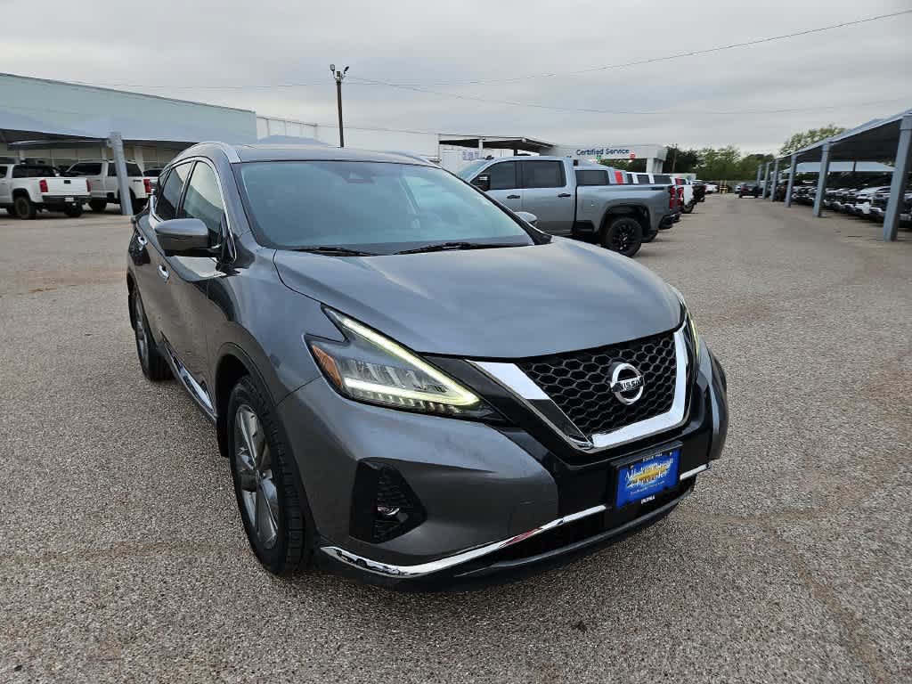 Used 2019 Nissan Murano Platinum w/ Cargo Package FWD image 2