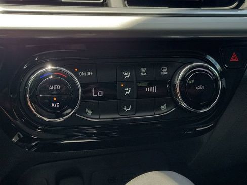 New 2026 Chevrolet Trax LT w/ Driver Confidence Package FWD image 12