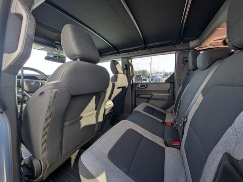 Used 2023 Ford Bronco Big Bend image 17